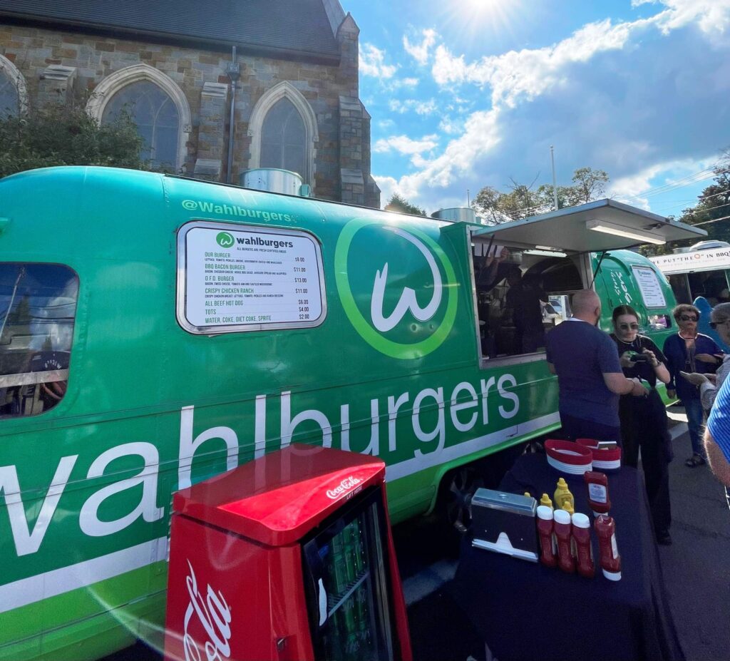 Wahlburgers Food Truck MA