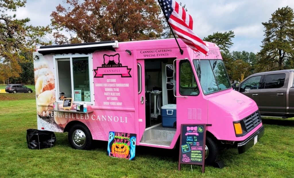 Uncle Joeys Cannoli food truck massachusetts