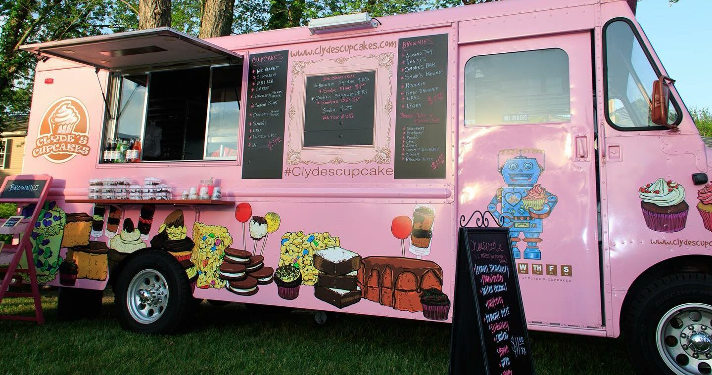 Clyde’s Cupcakes | Mass Food Trucks