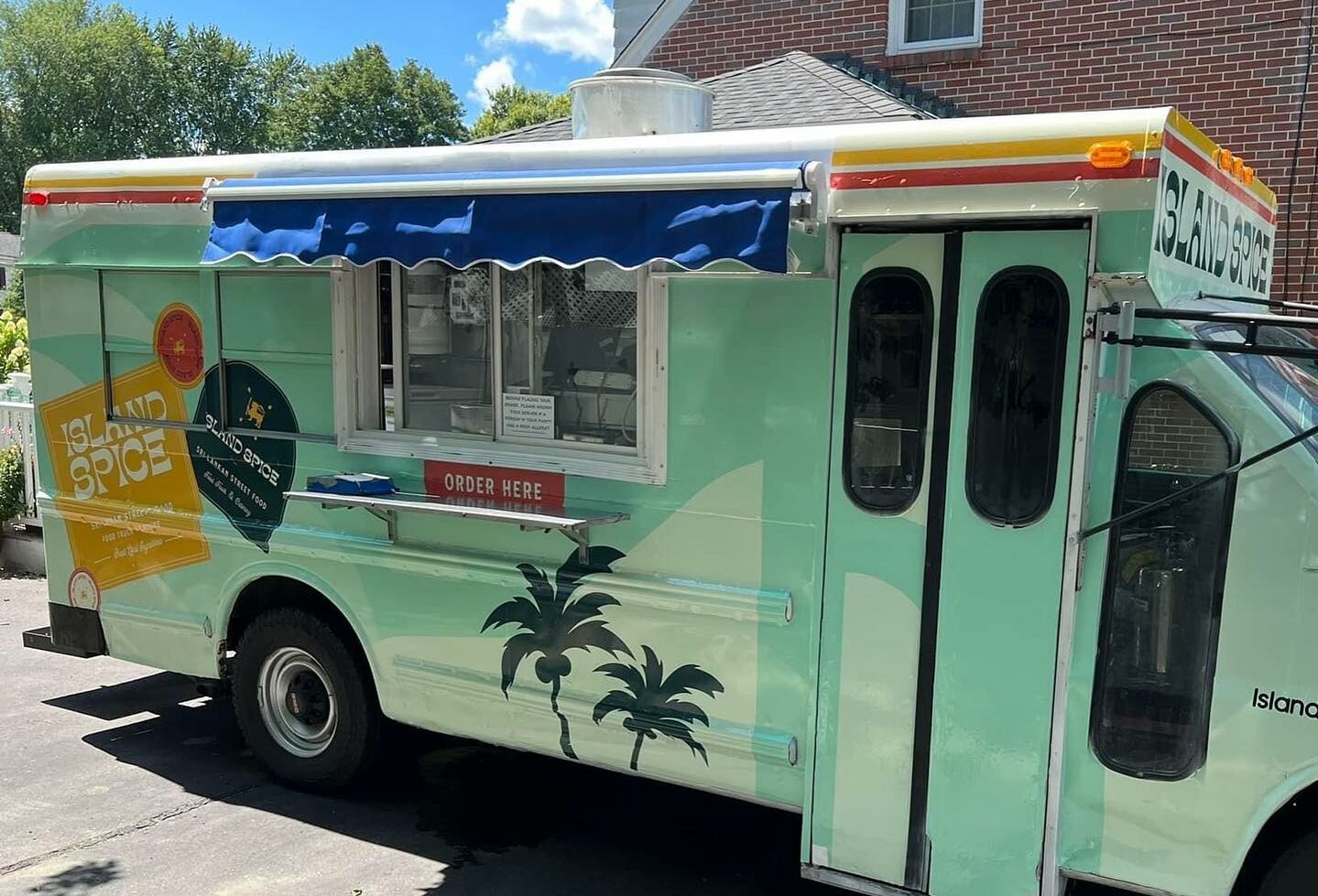 Island Spice | Mass Food Trucks